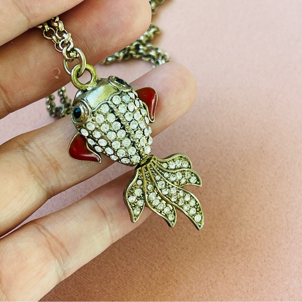 Vintage gold plated with rhinestone enamel goldfish pendant necklace